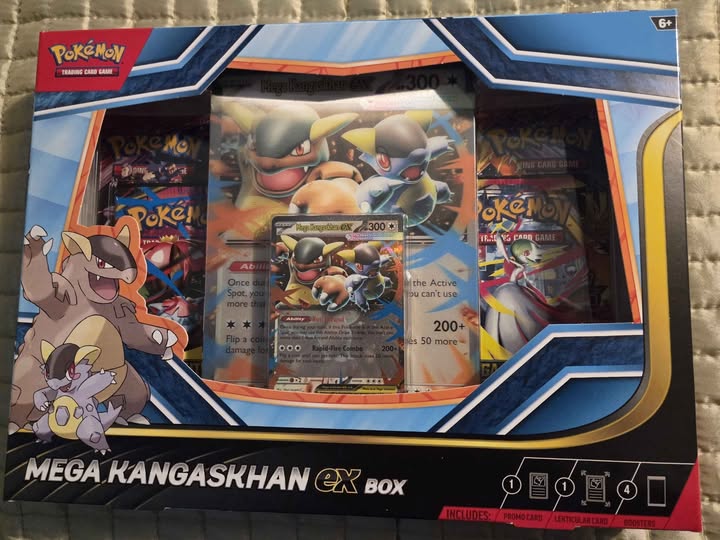 I Got some Pokémon Cards: Pokeman MEGA KANGASKHAN EX BOX