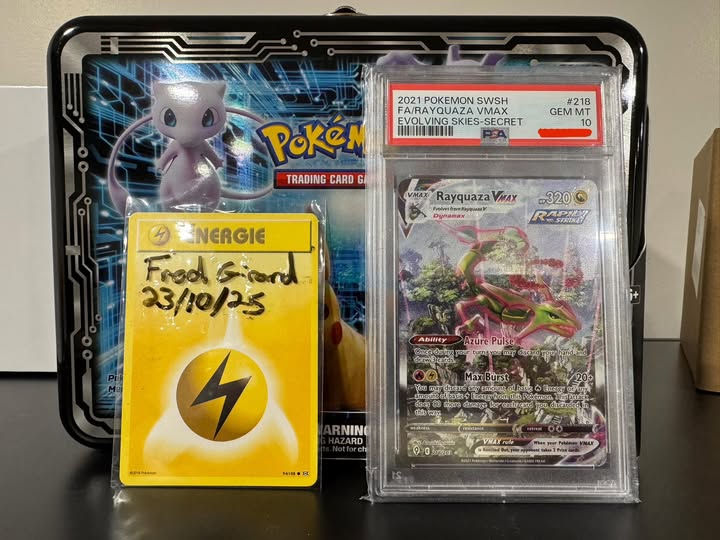 Grail Slab For Sale / NFT Rayquaza VMAX 218 – PSA 10