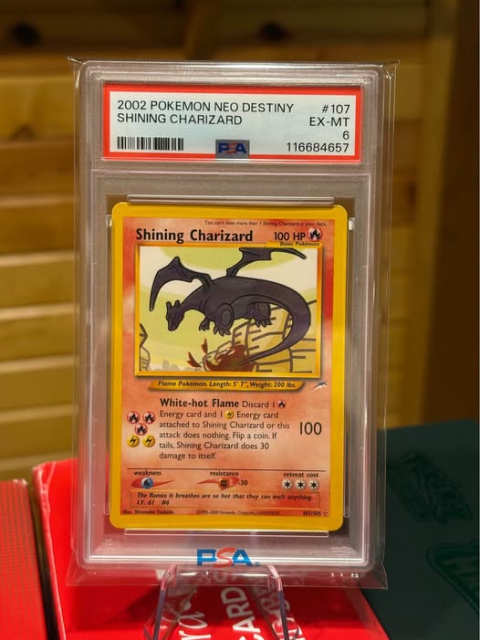 2002 Pokémon Neo Destiny EN-Shining Charizard 107/105 PSA 10