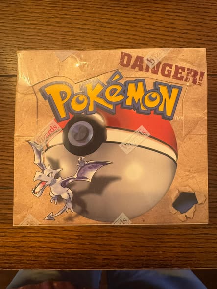 Sealed Fossil Unlimited Booster Box for sale - Pokémon card ...