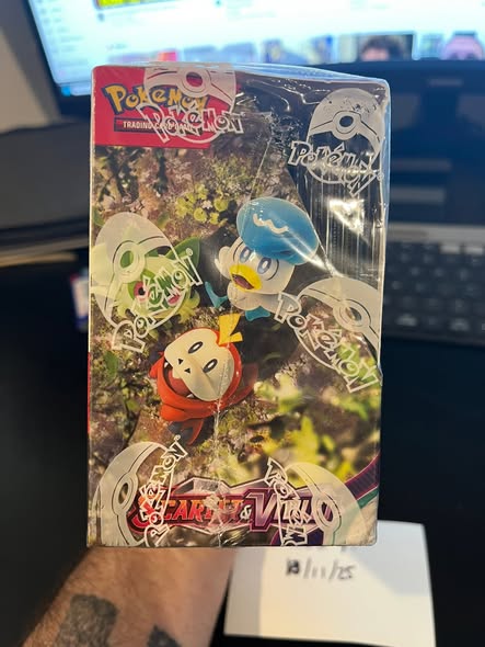 Base Set Booster Box (Unlimited)