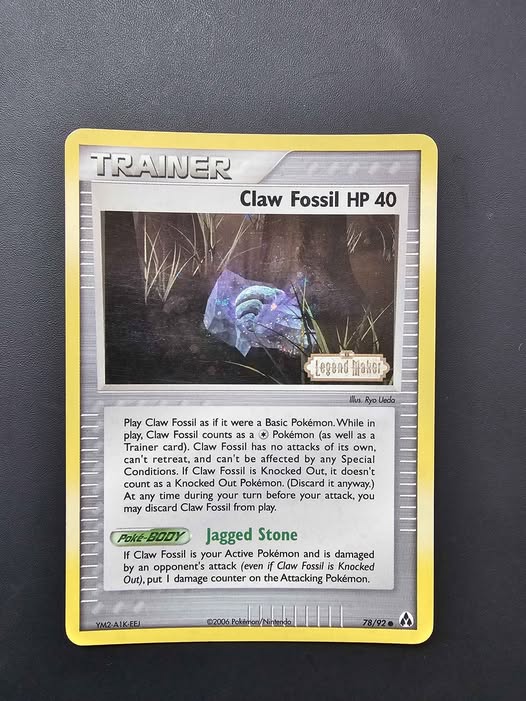 Claw Fossil #90
