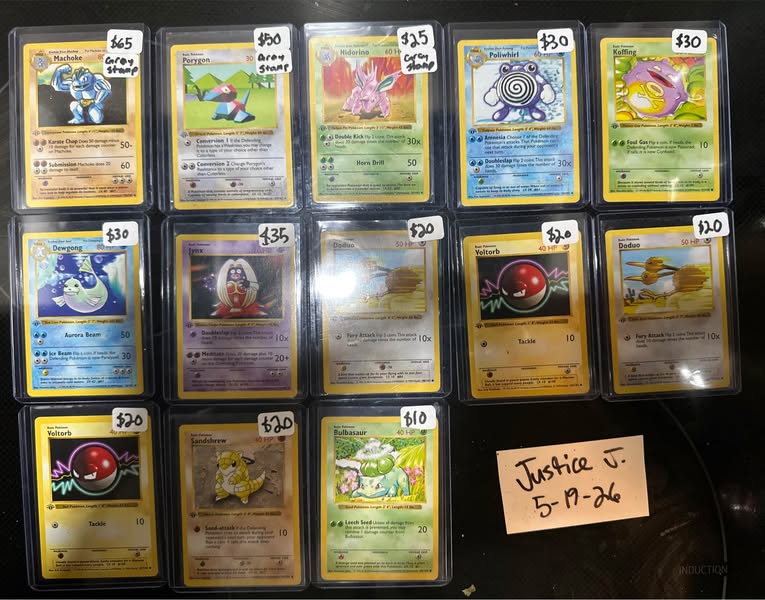1st edition shadowless base set lot Whole lot for $375 dm if you're ...