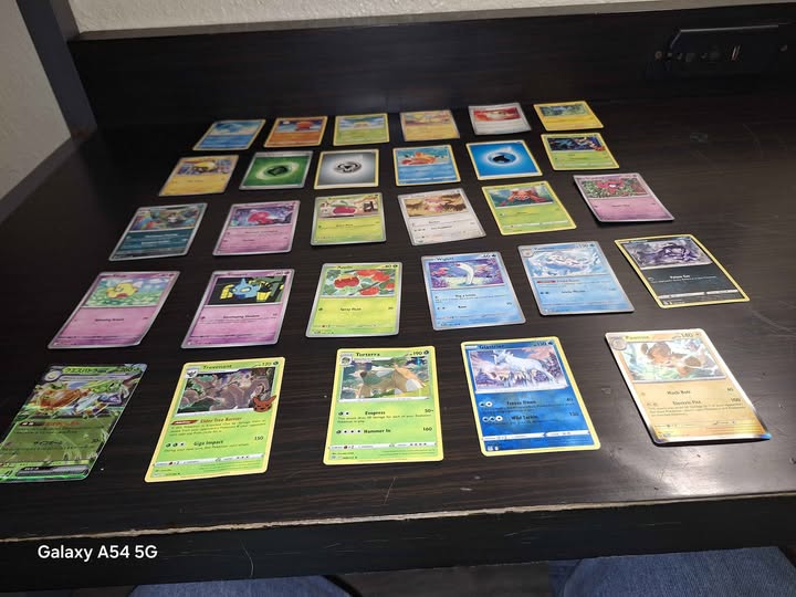Pokémon Cards Lot | Used - Good | $10.00 | Palm Shores, Florida