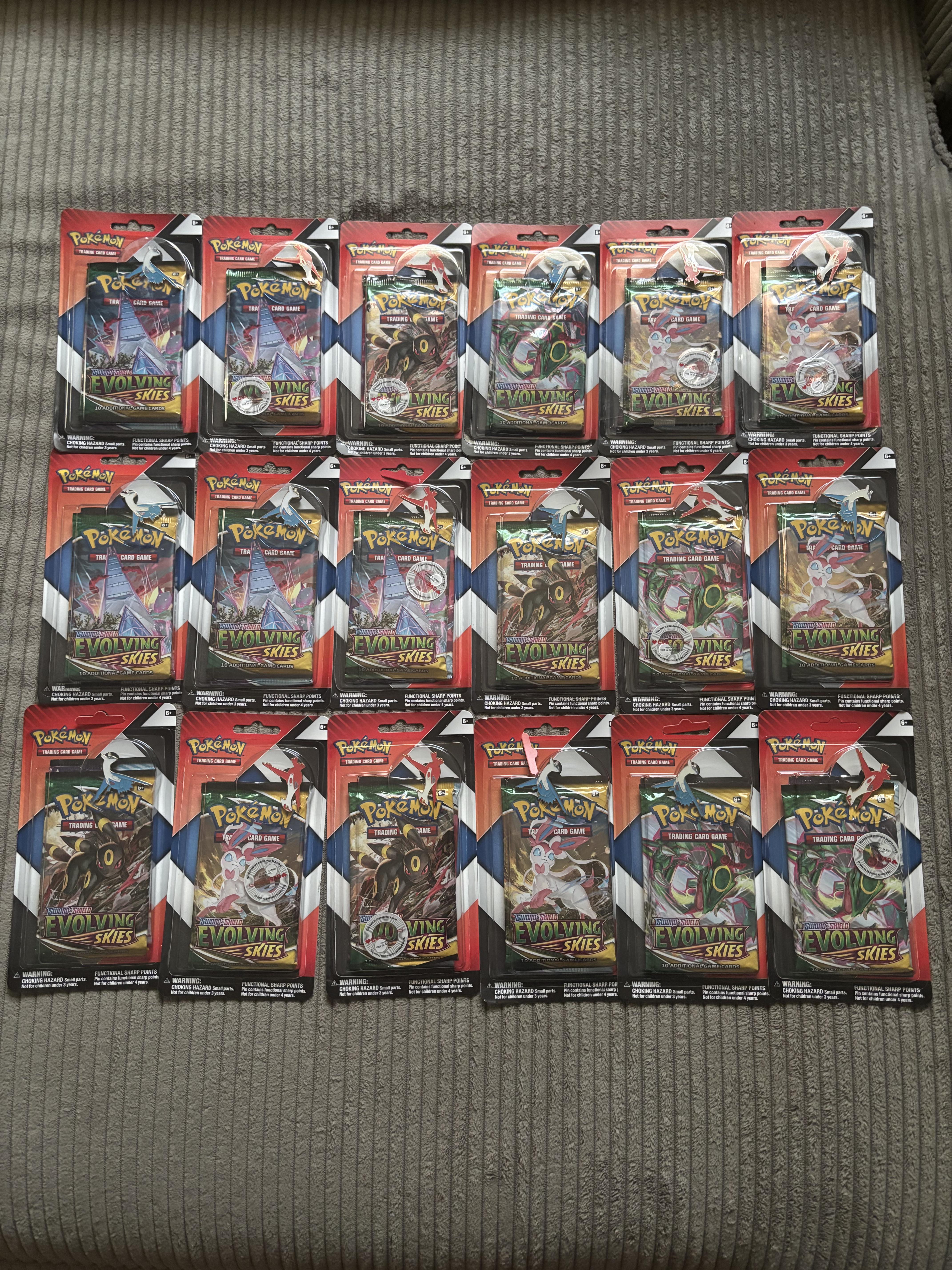Pokemon Evolving Skies Booster Pack